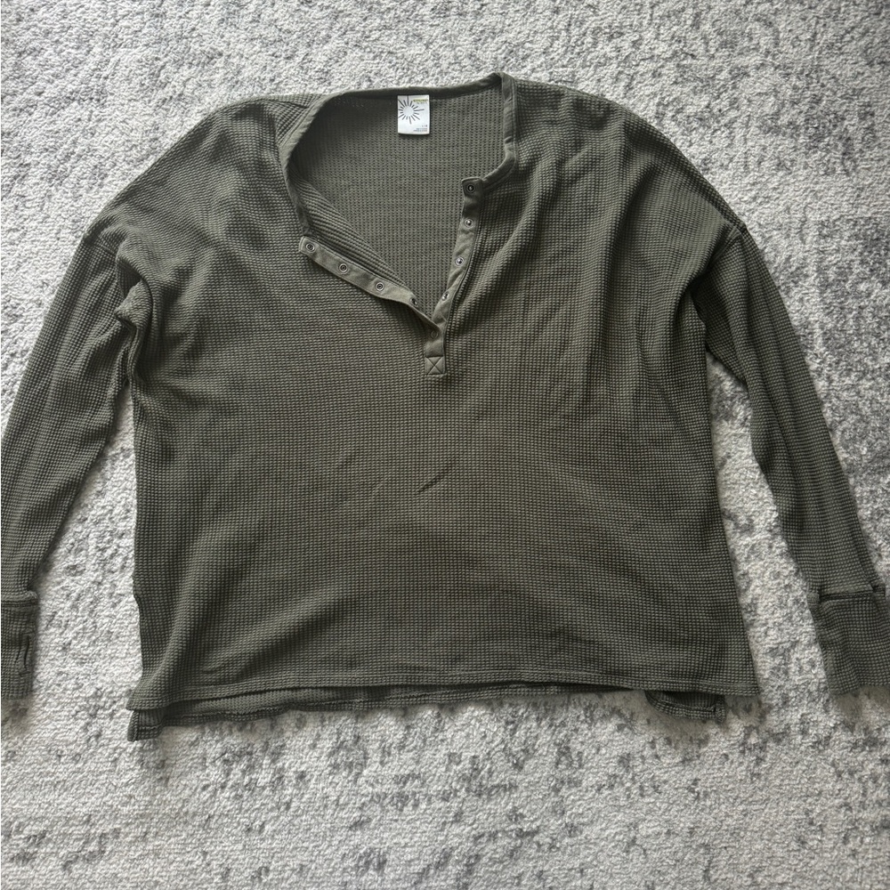 Aerie Offline Olive Green Long Sleeve Henley Top
